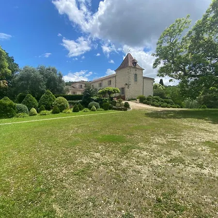 Manoir Blanche Et Tables D Hotes ゲストハウス