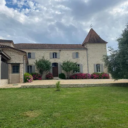 Pensión Manoir Blanche Et Tables D Hotes Villeneuve-sur-Lot