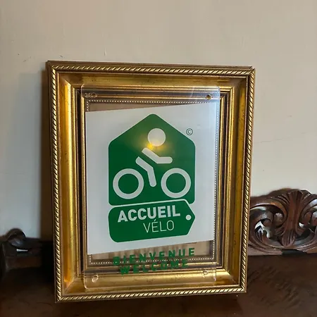 Manoir Blanche Et Tables D Hotes 3*